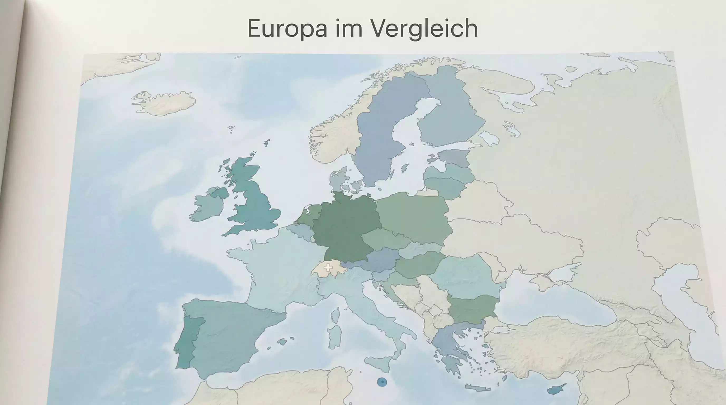 Europakarte mit verschiedenen Ländern und Regulierungsmodellen